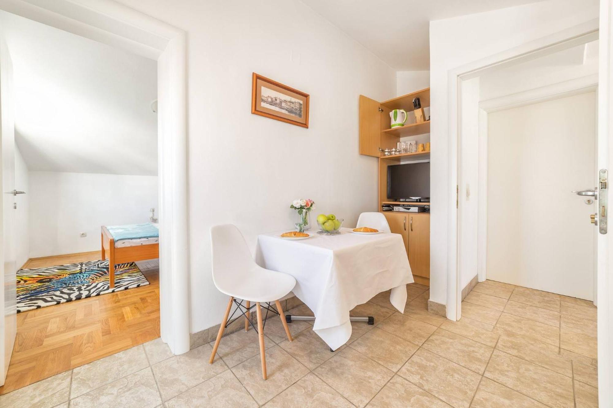 Nikol Apartment โวดีเซ ภายนอก รูปภาพ